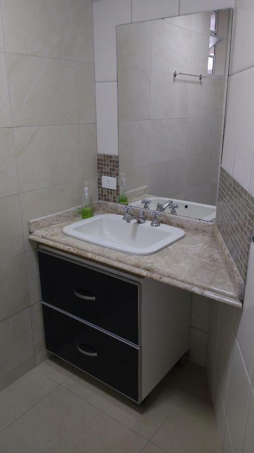 Kitinet Curitiba Apartment ภายนอก รูปภาพ